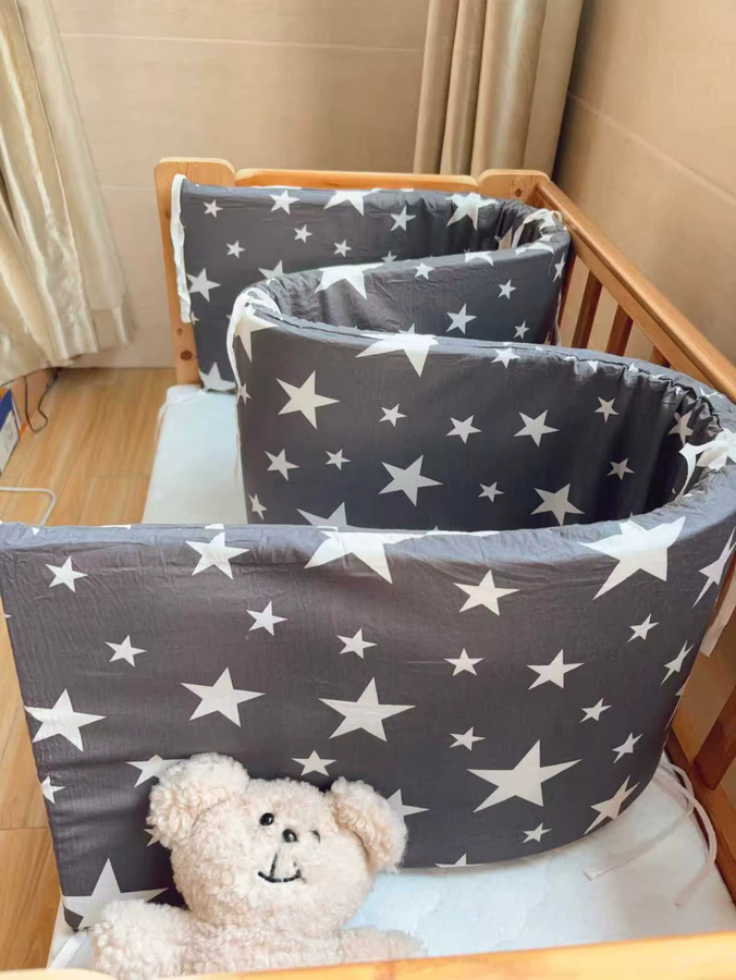 Nordic Star Baby Krippen-Set mit verdicktem Anti-Kollisions-Pad und Kissen mit Reißverschluss-Design - Bild 2