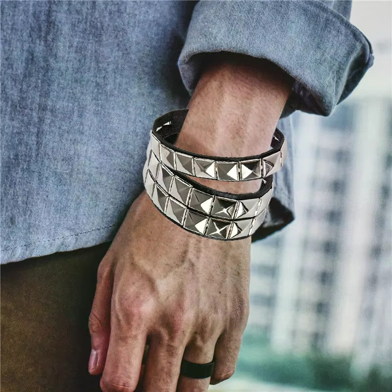 eelhoe Armband, Nieten, Manschette, Silber, Unisex, Punk-Gothic-Rock - Bild 3
