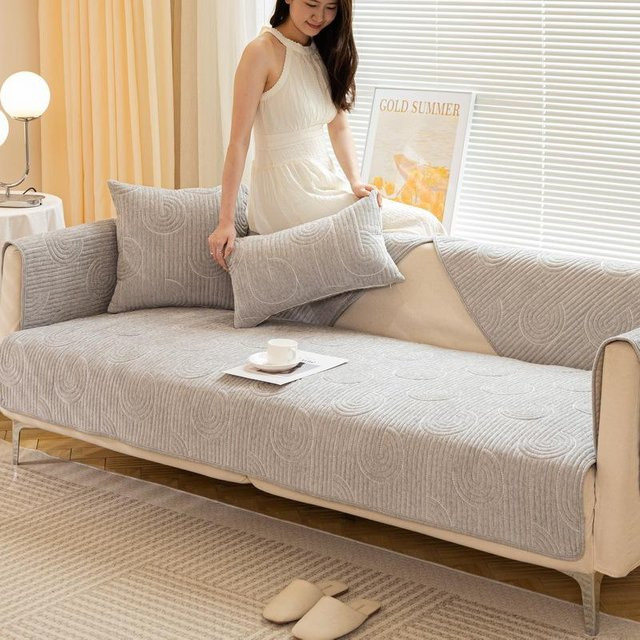 Kratzfester Sofabezug aus Chenille in Beige, rutschfest und waschbar, B/H: 70 x 70 cm - Bild 1
