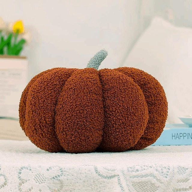 Dekoratives 3D Kürbis Kissen von Yiran Health & Beauty in Orange, Plüschkissen für Herbst, Sofa und Schlafzimmer, Durchmesser: 20 cm - Bild 1