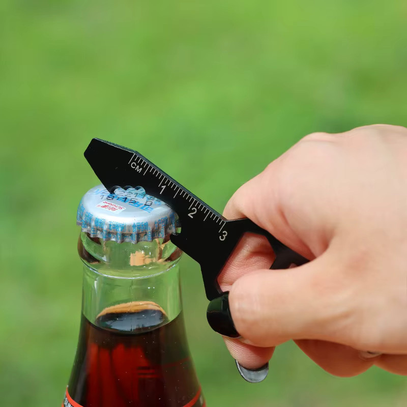 AXE SHAN Multifunktions-Schlüsselanhänger aus Edelstahl in Silber mit Flaschenöffner, Schraubenschlüssel, Schraubendreher und Messlineal für Outdoor-EDC-Einsätze - Bild 2