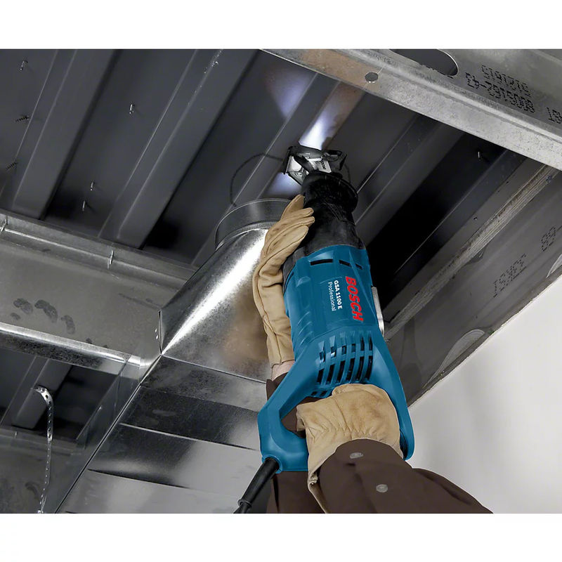 Bosch Säbelsäge GSA 1100 E mit Sägeblättern für Metall S 123 XF und Holz S 2345 X - Bild 5