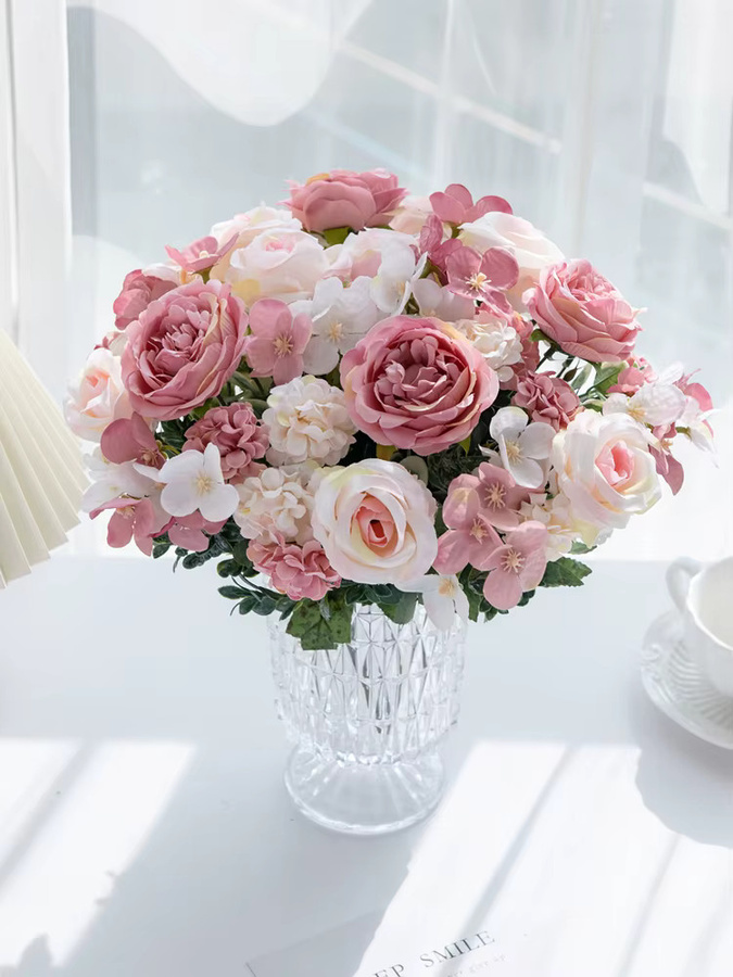 Künstliche Blumenmischung aus Seiden-Rosen, Pfingstrosen und Hortensien in Pink für Hochzeitssträuße und Tischdekoration - Bild 3