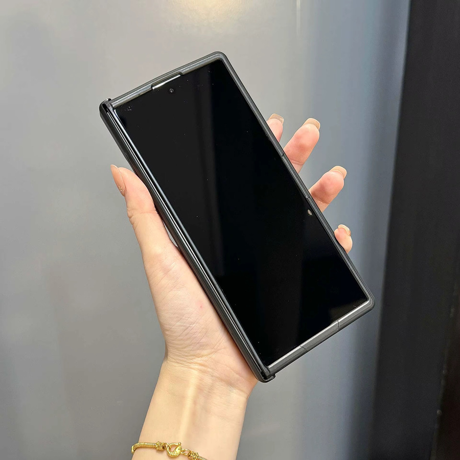Yichmni MagSafe Schutzhülle für Samsung Galaxy Z Fold 7, transparent und schwarz, stoßfest mit Scharnier-Schutz und magnetischer Ladefunktion - Bild 4