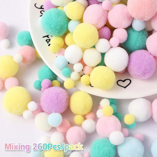 260 Stück Macaron Pompon Pelzkugeln in Bunt, weiche Furballs für DIY Bastelarbeiten und Dekoration, Durchmesser: 10-30 mm - Bild 1