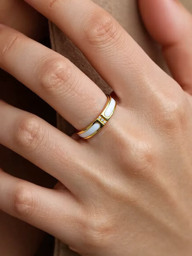 UHBINYCA Ring Edelstahl, 18K Vergoldet, Zirkonia, Damen, 4mm breit - Bild 3
