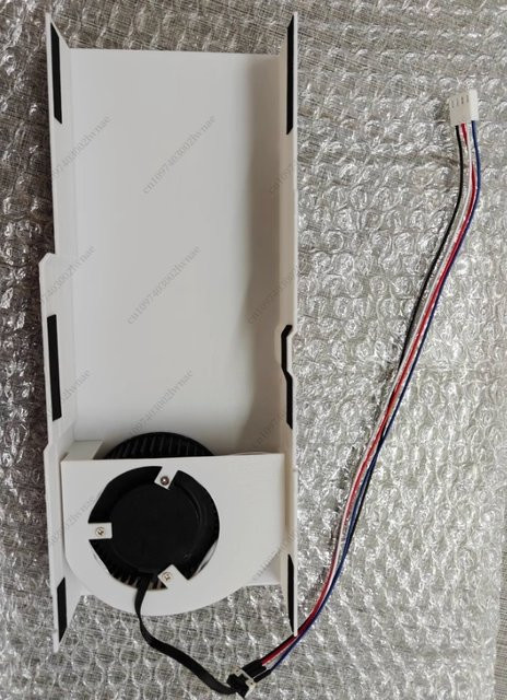 AMD Mi50 Grafikkarten-Kühlmodifikation mit integriertem Turbolüfter in Weiß - Bild 1