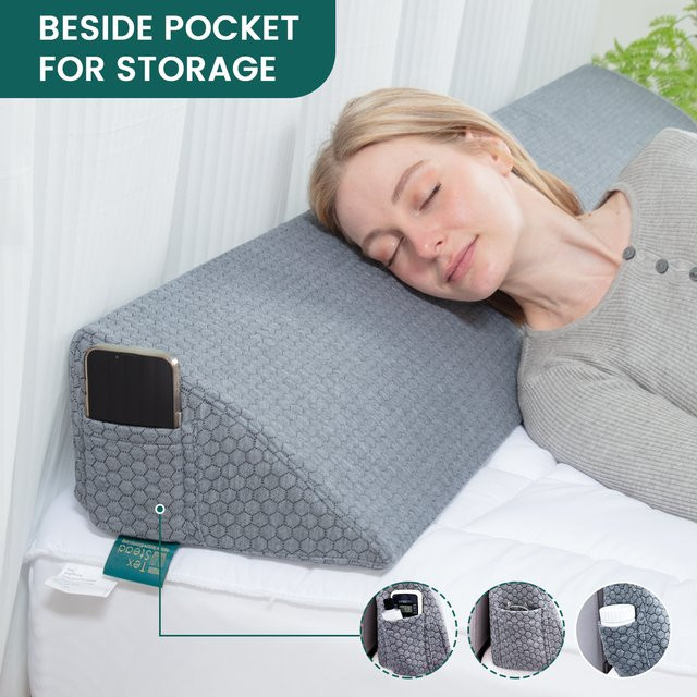 TEXSTEAD Bett-Lückenfüller aus Memory-Schaum als Keilkissen mit 2 seitlichen Taschen in Grau und Weiß - Bild 1