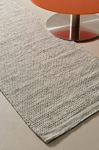 Jotex ZIGGY Flurteppich aus Wolle und Baumwolle mit Streifenmuster in Grau und Beige, B/T: 80 x 200 cm - Bild 1