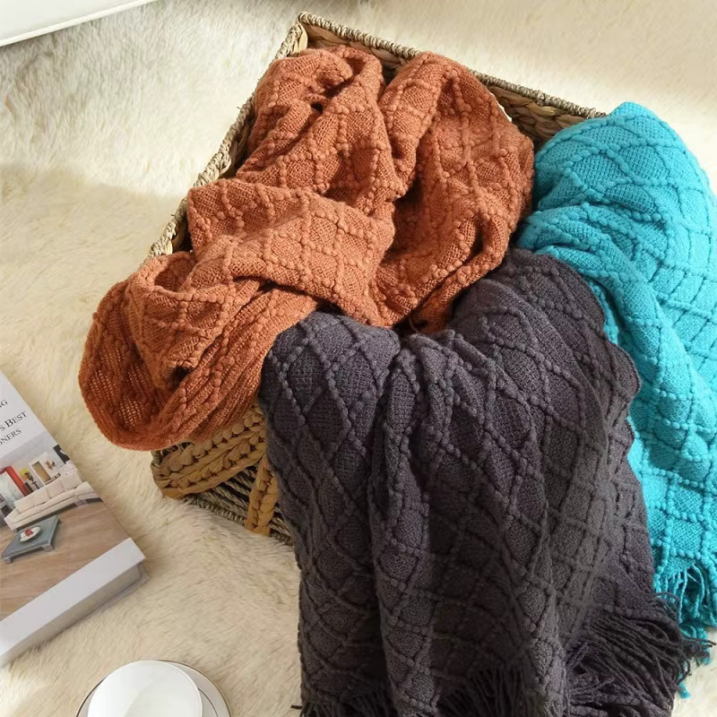 Inyahome Nordic Retro Gestrickte Decke in Beige mit geometrischem Muster - Bild 5