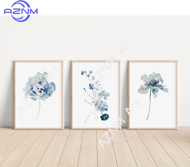 3-teiliges AZNM Hamptons Poster mit blauen Hortensien-Blumenprints im modernen Küstenstil als botanische Wandkunst - Bild 1