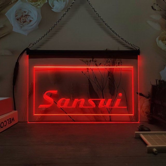 Sansui Heimkino-Audiosystem mit 3D-Schnitzerei und LED-Leuchtreklame in Gelb und Rot, B/T/H: 20,0 x 30,0 cm - Bild 1