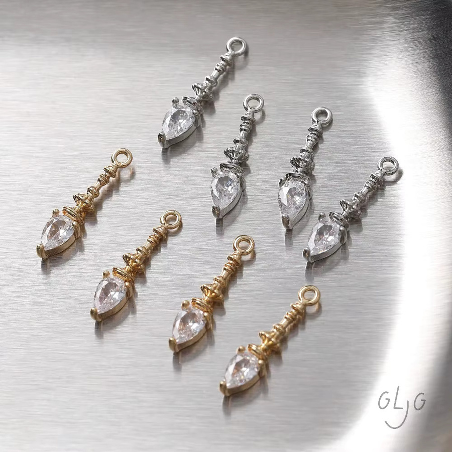 QTOUYE Charms, Kristall, Messing, 14 Karat vergoldet, Gold, Unisex - Bild 2