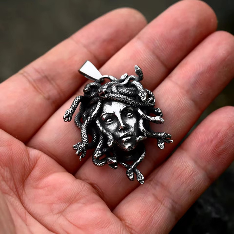 NORTHMAN Halskette Medusa Anhänger, Edelstahl, Silber, Unisex, Vintage - Bild 2