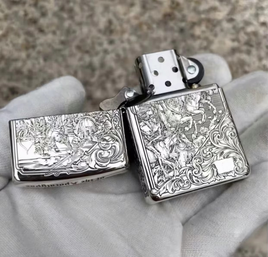 Zippo Feuerzeug Four Horsemen Apocalypse Holy Priest Craved in Gold und Silber Windproof Collection - Bild 4
