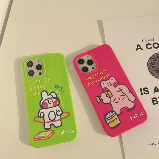 Stoßfeste Handyhülle mit Cartoon-Fitness-Kaninchen und Bär für iPhone 11 bis iPhone 16 Pro Max in Multicolour von MUQGEW - Bild 1