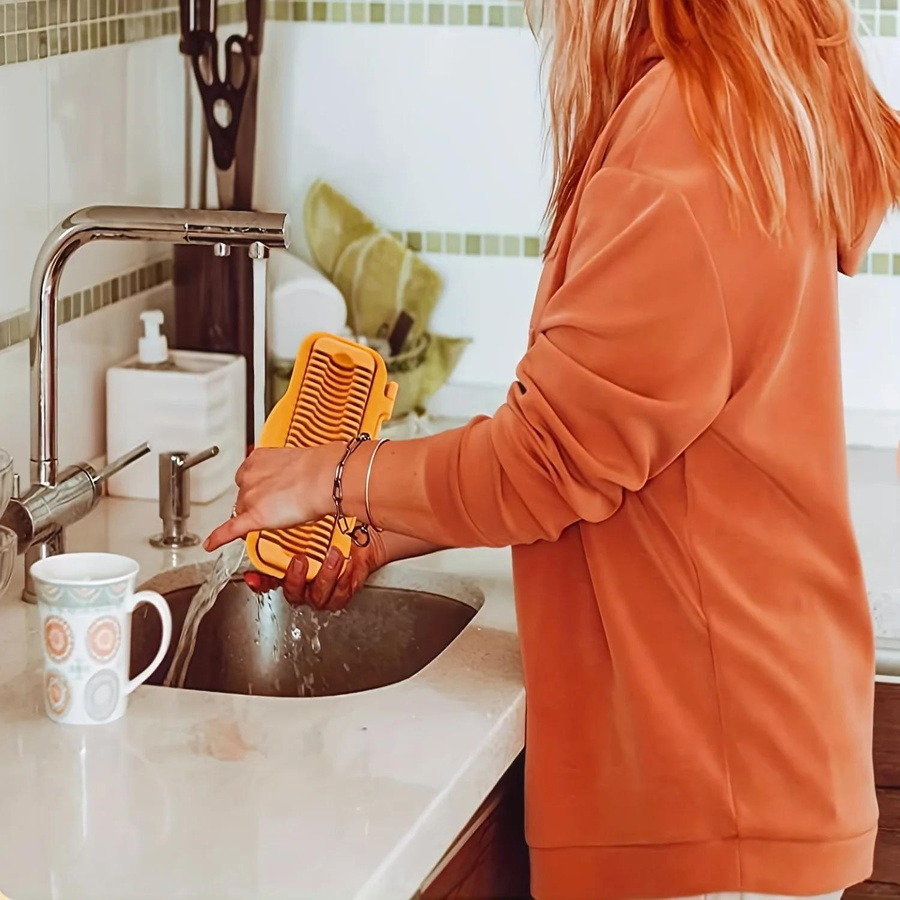 Multifunktionaler Bananenslicer aus Edelstahl in Orange für Obst und Gemüse - Bild 3