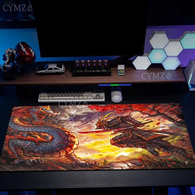 Mairuige Gaming Mauspad mit Flame Dragon und Samurai Battle Design in Schwarz und Multicolour, rutschfeste Schreibtischunterlage mit genähten Kanten - Bild 1