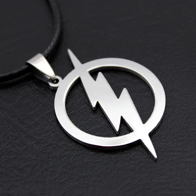 weyena Halskette mit Blitz-Anhänger, Edelstahl, Silber, Unisex - Bild 2