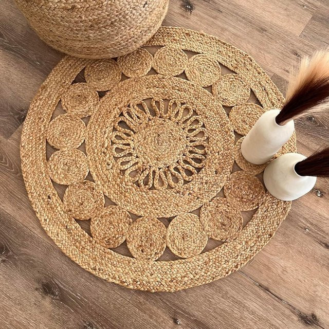 Handgefertigter runder Jute-Teppich von King of the Jute Rugs in Beige, Durchmesser: 90 cm - Bild 1