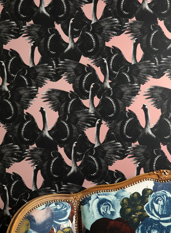 Studio Lisa Bengtsson Tapete Swan Lake in Pink und Grau mit Tiermotiv im skandinavischen Design - Bild 2