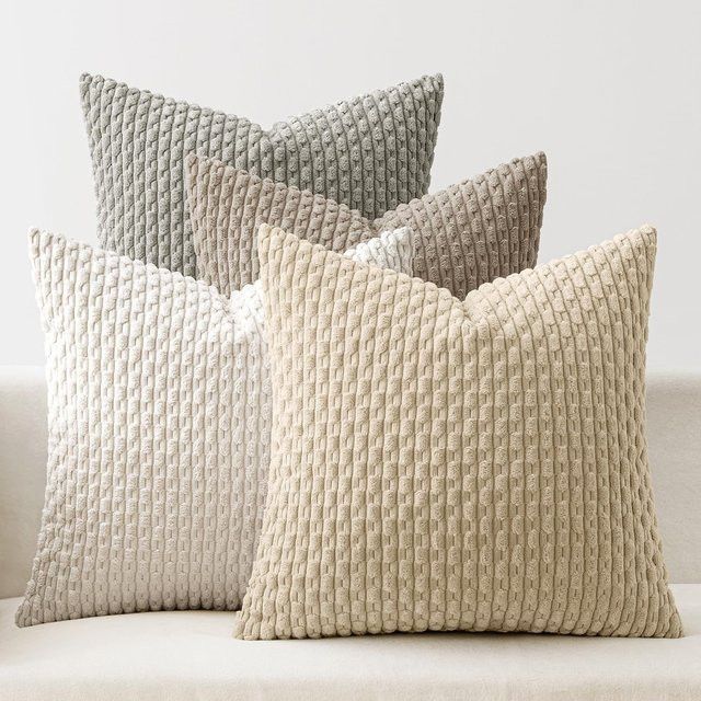 Neutral Harmony Fashion Dekokissenbezug aus Cord in Dunkelgrün, 45 x 45 cm - Bild 1