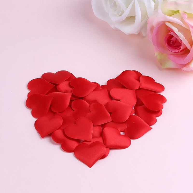 100 Stück rote Textil-Blütenblätter in Herzform für Hochzeiten und Valentinstag zur Tischdekoration und für DIY-Handwerksprojekte - Bild 1