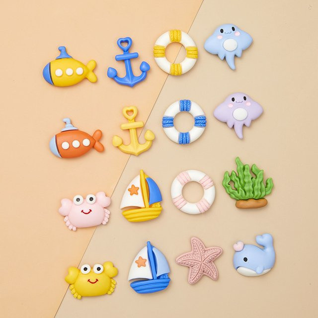 10er Set GRHO Harz-Figuren mit Meeresmotiven wie Krabben und Fischen in Multicolour für DIY-Handwerk und Dekoration - Bild 1