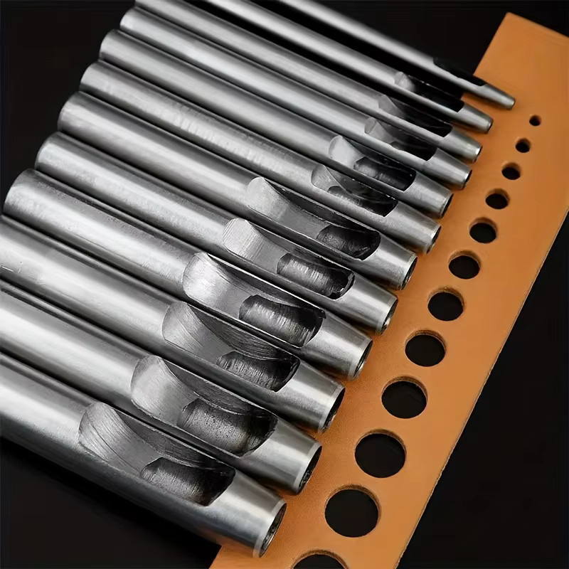 Professionelles Lederlocher-Set in Silber zum Erstellen runder Löcher für Gürtel - Bild 5