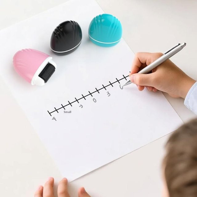 Selbststempelnder Doppellinien-Gitterroller zur Korrektur von Mathematikaufgaben in Mehrfarbig - Bild 1