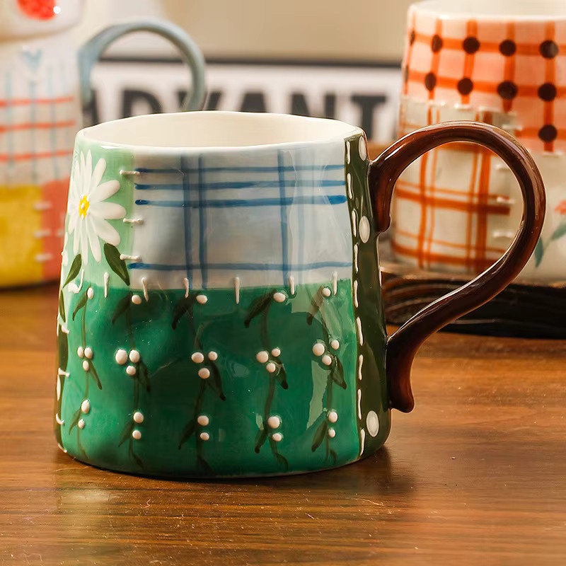 JUSTINLAU Handgezeichnete Keramiktasse mit Waldmotiv in Blau und Multicolour mit Textur und Nischendesign - Bild 3