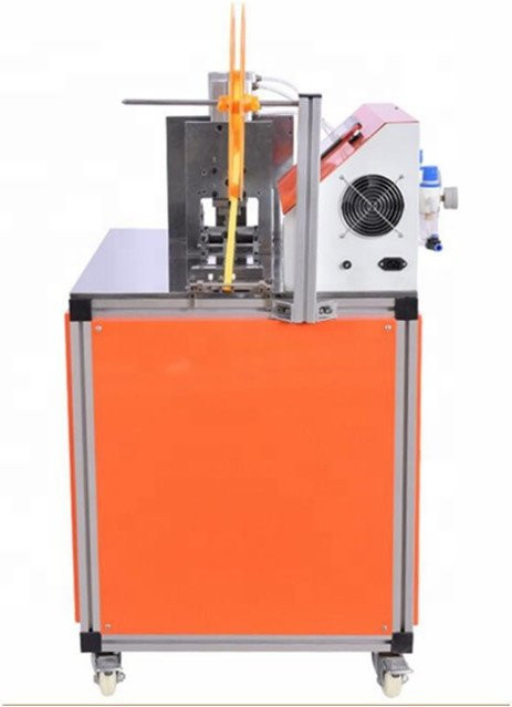 Ultraschall-Gewebe-Schneidemaschine für Stoffgürtel und Etiketten aus Metall - Bild 1