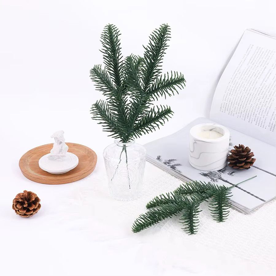 Smr Künstliche Kiefernnadeln aus Kunststoff für Weihnachtsdeko und DIY-Kränze, Grün - Bild 3