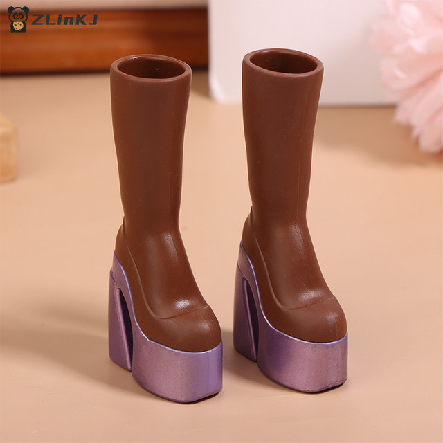 MYPANDA Mini Puppe Simulation High Heel Stiefel, Puppen Zubehör, Kunststoff - Bild 1