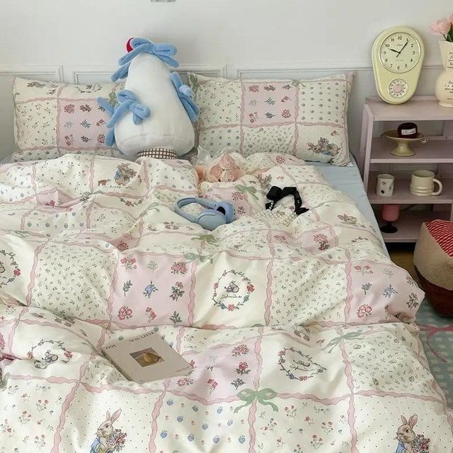 Bin Chi Textiles Blumenbettwäscheset in Rosa mit Jacquard-Design, bestehend aus Bettbezug, Kissenbezug und Flachbettlaken, B/H: 150 x 200 cm - Bild 1