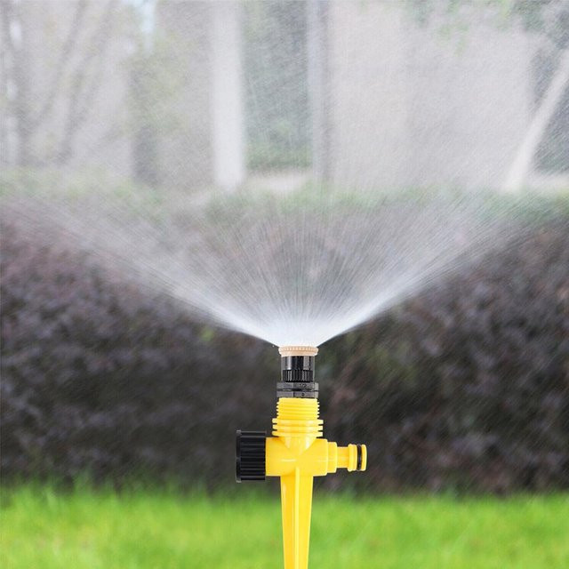 Automatischer 360 Grad Garten Sprinkler mit Rotationsfunktion für Rasen und Gewächshaus in Gelb - Bild 1
