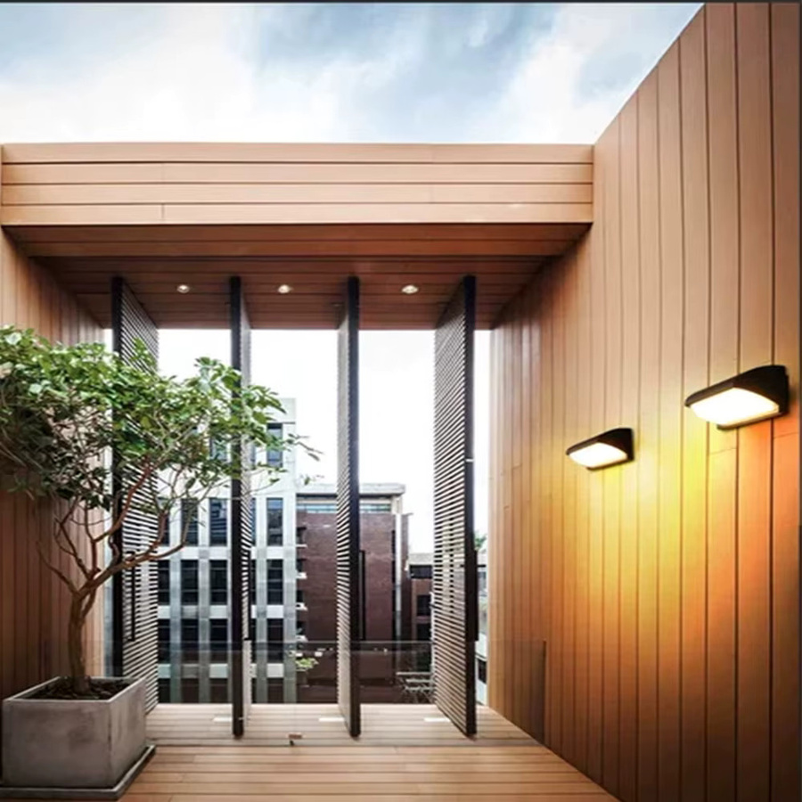 LANGYUE Moderne LED-Outdoor-Wandleuchte aus Metall in Schwarz mit warmweißem Licht - Bild 5