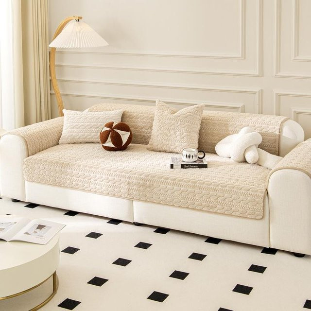 Super Six Luxus Sofakissen aus Nerz-Plüsch für den Winter, quadratisch, B/B: 70 x 70 cm, in Beige oder Weiß - Bild 1