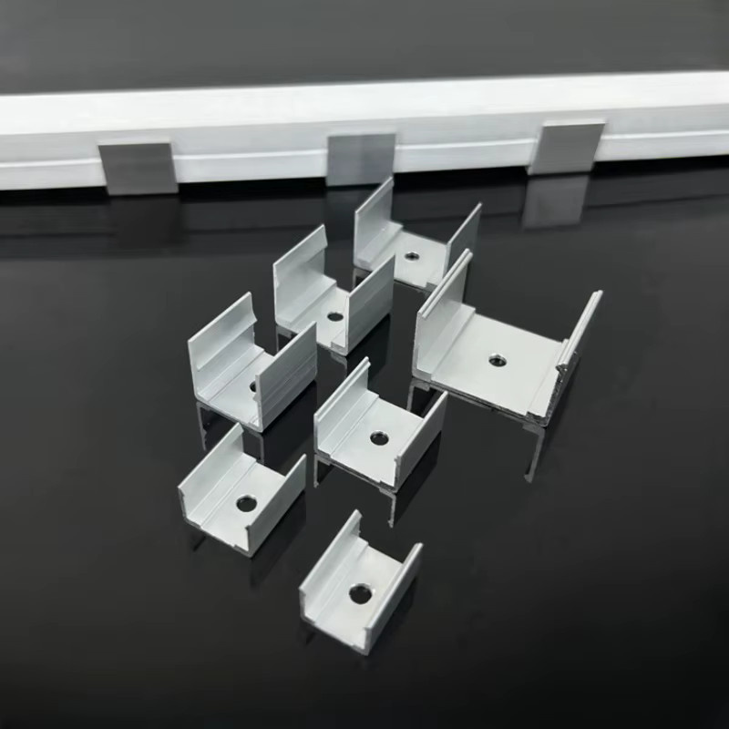 Khelse V/U-förmige Metall-Festclip-Schnalle und flexibler Neon-Silikonrohrverbinder in Silber für RGB 5050 2835 LED-Streifen und Lichter zur Montage - Bild 4