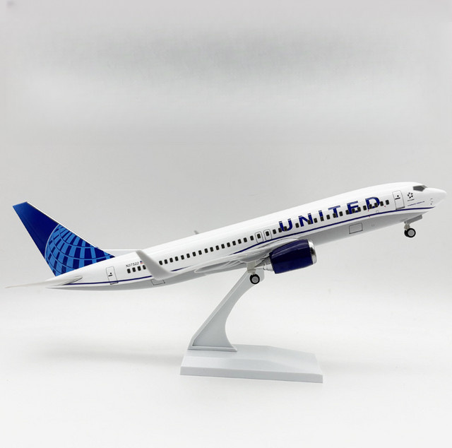 ZOCO United Airways 737 Algerie Replik, Flugzeug Modell, Harz, Maßstab 1:130 - Bild 1