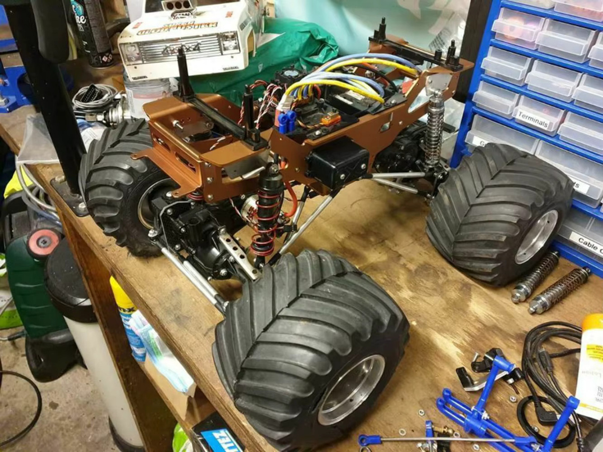 Tamiya 1/10 Aluminium-Chassis-Kit für Clod Buster Bullhead RC Monster Truck, Upgrade-Rahmenteile, Metall - Bild 3