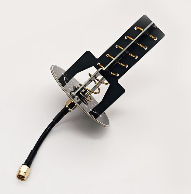Creapart 5,8 GHz Richtantenne Spirale mit hohem Gewinn 13dBi RHCP SMA/RPSMA für RC FPV Quadcopter und Drohnen in Schwarz - Bild 1