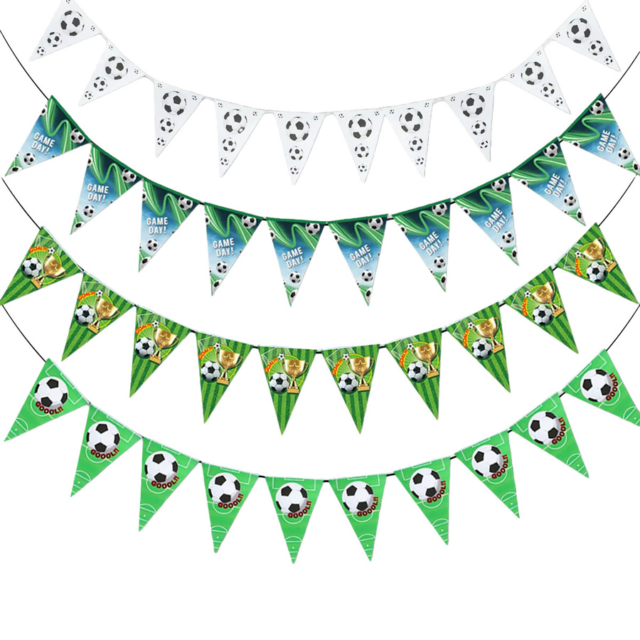10 Stück Fußball Wimpelkette von Brilliant life als Partydekoration zum Aufhängen für Kinder und Geburtstage - Bild 2