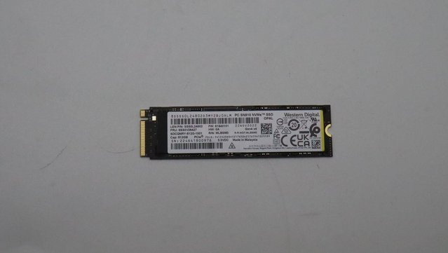 Lenovo SSD M.2 2280 PCIe4x4 512 GB in Schwarz (5SS0V26427) - Bild 1