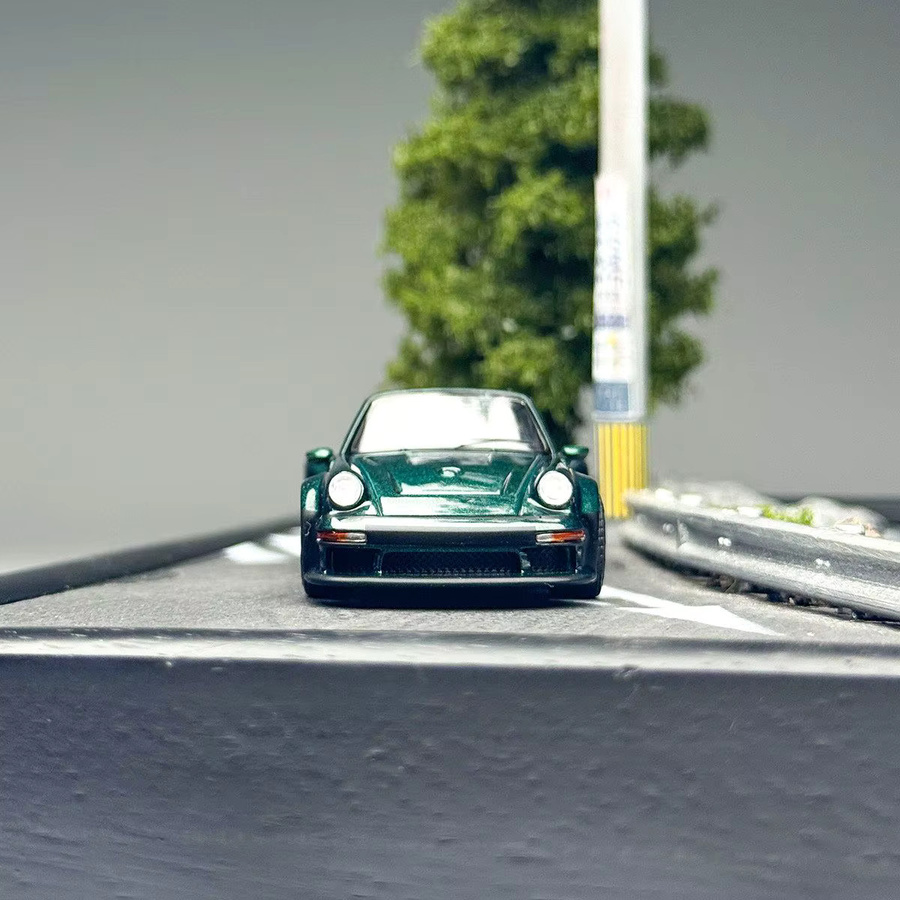 POP RACE Porsche 911 Singer Turbo, Legierungsautomodell, 1:64, Grün, ab 14 Jahren - Bild 2