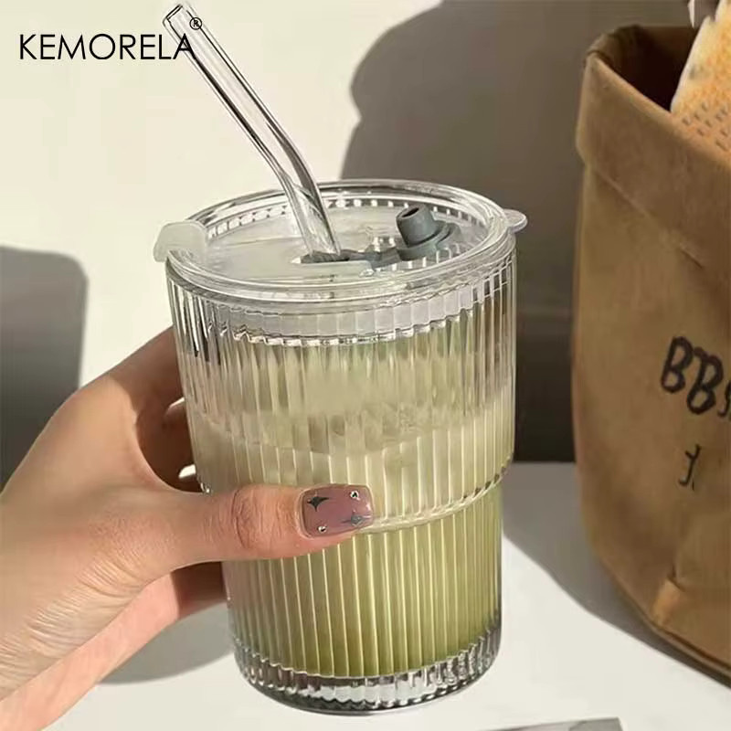 KEMORELA Streifen Glas Tasse mit Deckel und Stroh, transparent, 380 ml - Bild 2