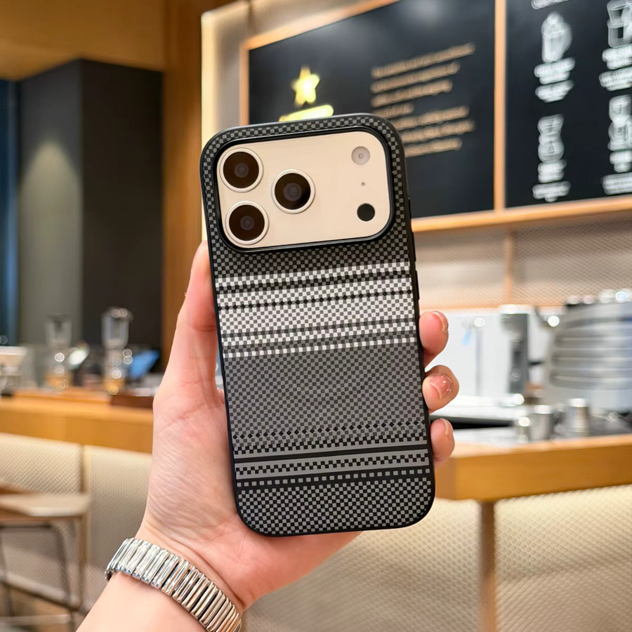 Magnetische iPhone Handyhülle aus PU-Leder für Apple iPhone 17 Pro Max, iPhone 17 Pro und iPhone 16 Plus, stoßfeste ultradünne Rüstung mit MagSafe Unterstützung, Farbe: Braun - Bild 3