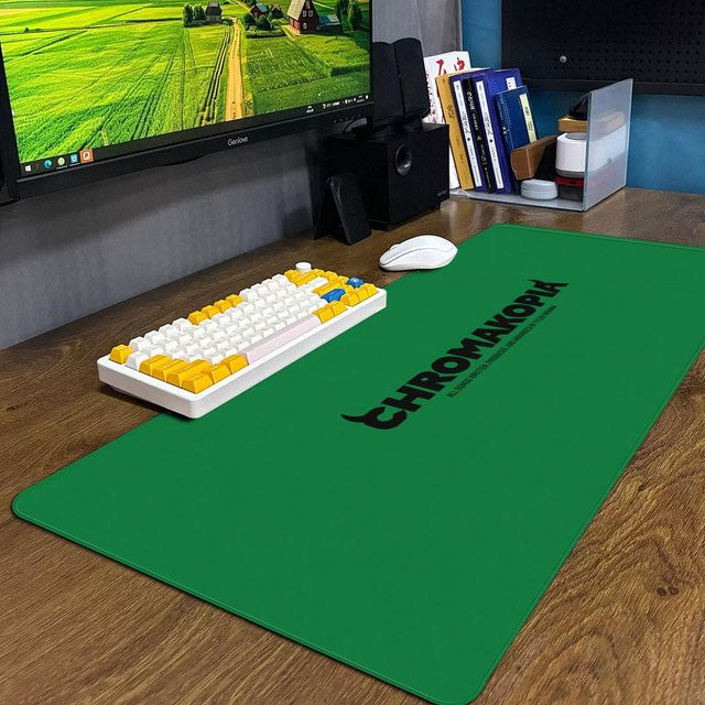 Potdemiel Chromakopia MousePad XXL in Grün für Gamer und Computerzubehör - Bild 1