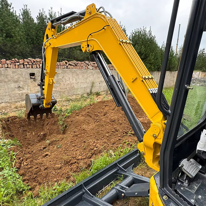 Kompakter Raupen-Minibagger mit 3,5 Tonnen und EPA-Motor in Gelb - Bild 4