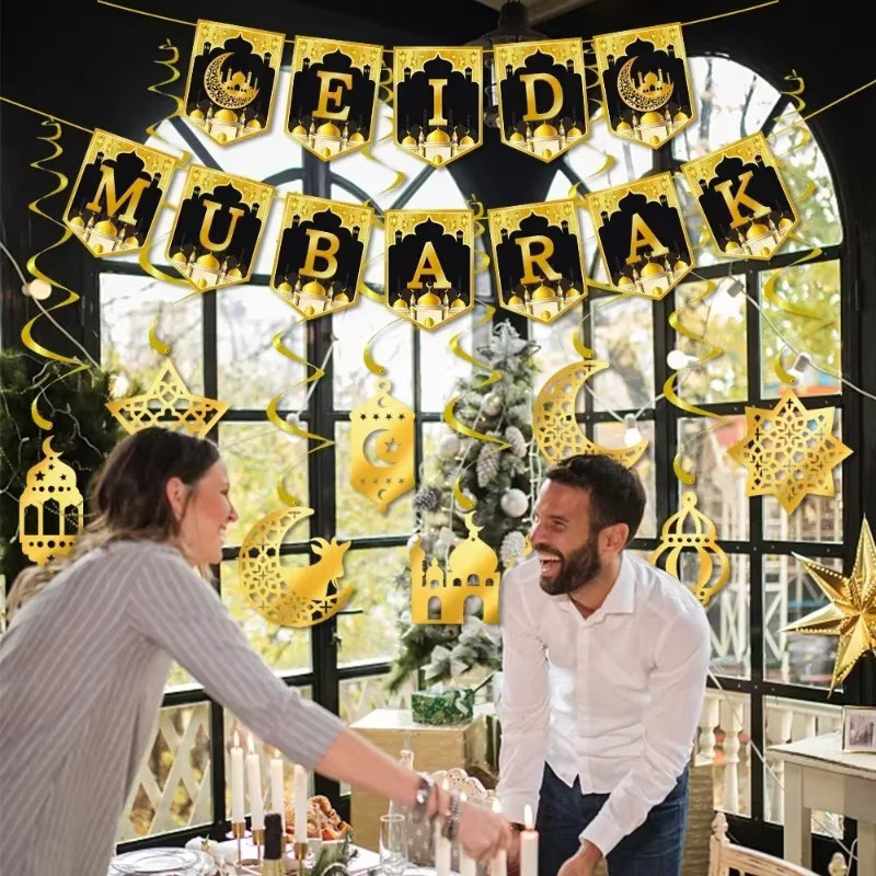 Ramadan-Hängebanner mit Papierlaternen und Halbmond-Ornamenten in Gold und Schwarz für deine Feier - Bild 2